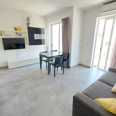 Cosy Seaside Apt, 200M From The Seafront Gzira Exterior foto